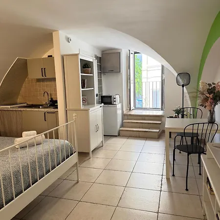 Διαμέρισμα Domus Midi - Villari 2 Μπάρι